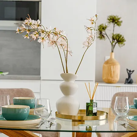 דירה Parkwest Royale Ac And Balcony With Paid Parking בודפשט