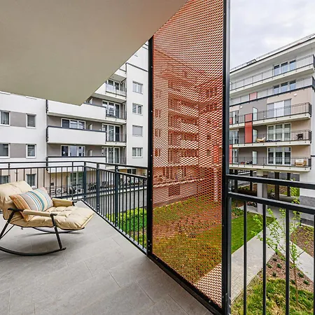 Parkwest Royale Ac And Balcony With Paid Parking * בודפשט